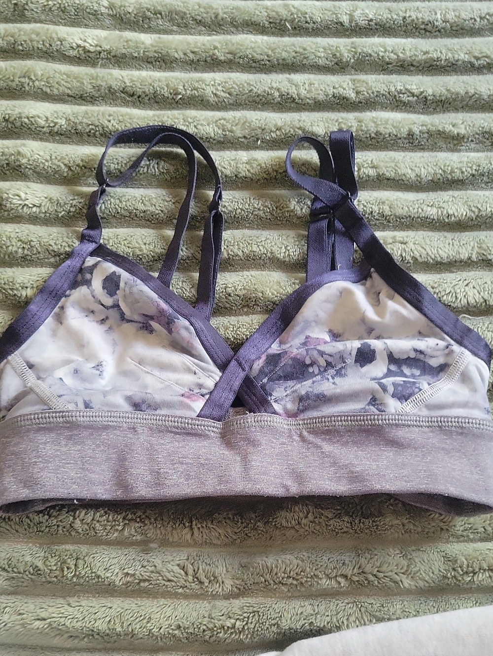 lululemon athletica Purple Floral Wireless Bralette